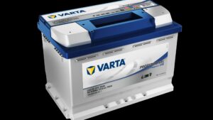 d096648c-b634-437a-8ab2-e00e727cc78d-scaled-1.jpg VARTA Fritidsbatteri EFB Batteri 12V 70AH 760CCA (278x175x190/190mm) +høyre LED70