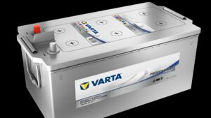 d19e71a8-0f92-449e-a42c-6029b699cfb9-scaled-1.jpg VARTA Fritidsbatteri EFB Batteri 12V 240AH 1200CCA (518x276x220/242mm) +venstre LED240